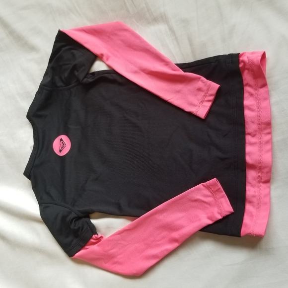ROXY Long Sleeve Rashguard - Picture 3 of 9